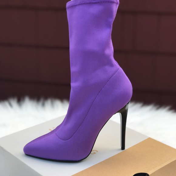 Call It Spring Shoes - Call It Spring Hailassi Sock Booties 🦄